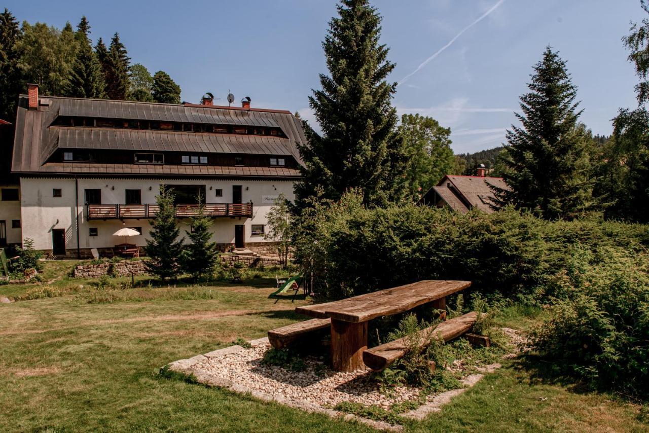 Pension Styl Bedřichov Eksteriør bilde